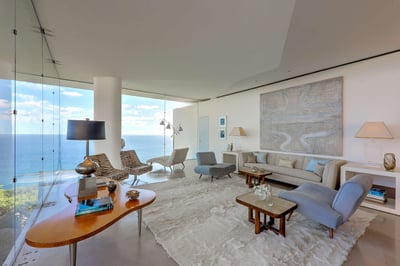 Luxury Villa Photo #25