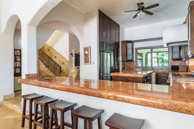 Luxury Villa Photo #40