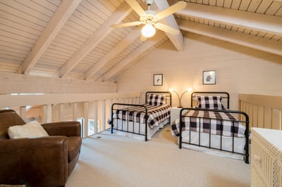 Luxury Villa Photo #11