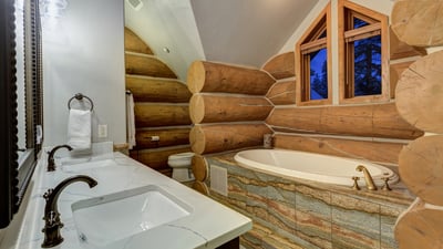 Primary ensuite