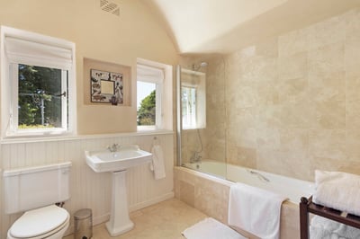 Luxury Villa Photo #33
