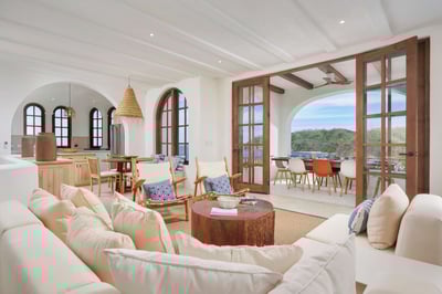Luxury Villa Photo #12