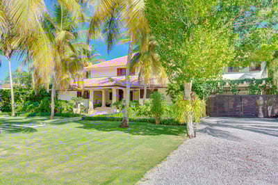 Luxury Villa Photo #61