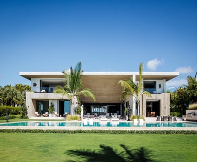 Luxury Villa Photo #2