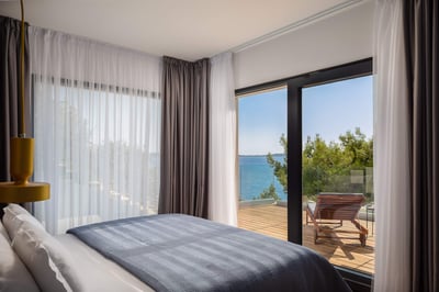 Luxury Villa Photo #19