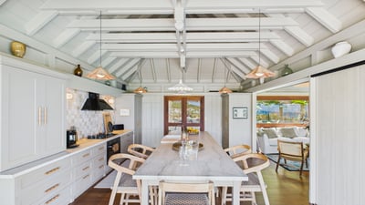 Luxury Villa Photo #34
