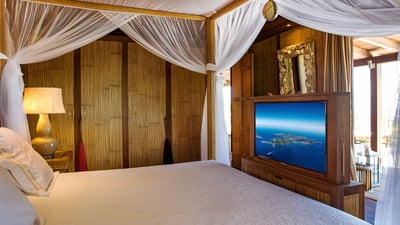 Luxury Villa Photo #40