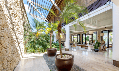 Luxury Villa Photo #10