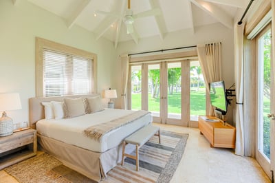 Luxury Villa Photo #20
