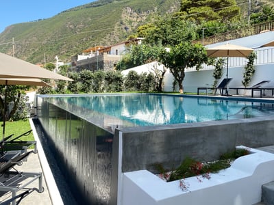 Luxury Villa Photo #7