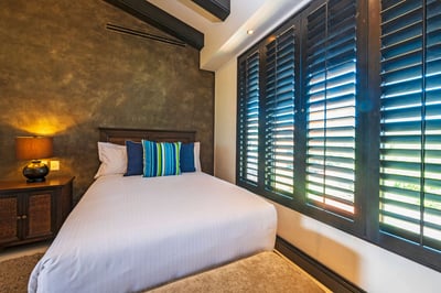 Luxury Villa Photo #22