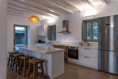 Luxury Villa Photo #31