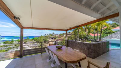 Luxury Villa Photo #14