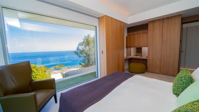 Luxury Villa Photo #47