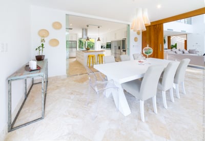 Luxury Villa Photo #11