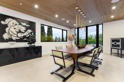 Luxury Villa Photo #16