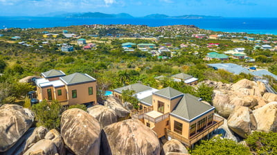 Luxury Villa Photo #43