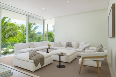 Luxury Villa Photo #22
