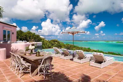 Luxury Villa Photo #9