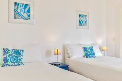 Luxury Villa Photo #25