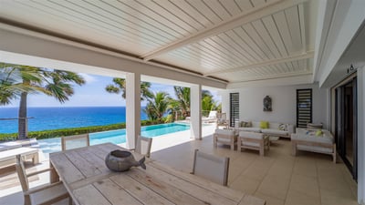 Luxury Villa Photo #34