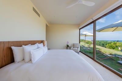 Luxury Villa Photo #29