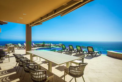 Luxury Villa Photo #16