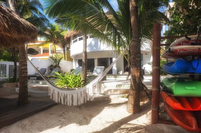 Luxury Villa Photo #11