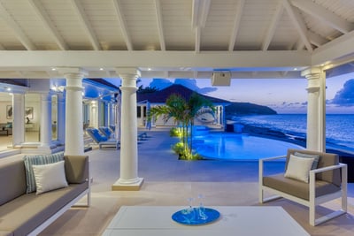 Luxury Villa Photo #9