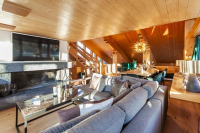 Luxury Villa Photo #12