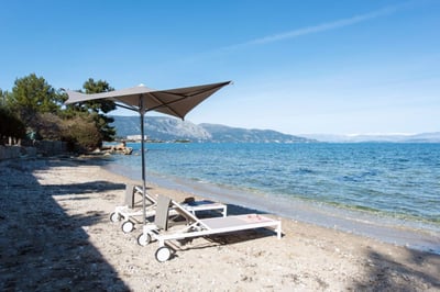 Luxury Villa Photo #35