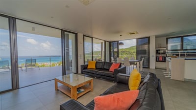 Luxury Villa Photo #20