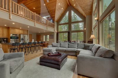 Luxury Villa Photo #7