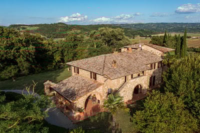 Luxury Villa Photo #37