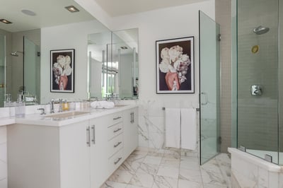 Luxury Villa Photo #16