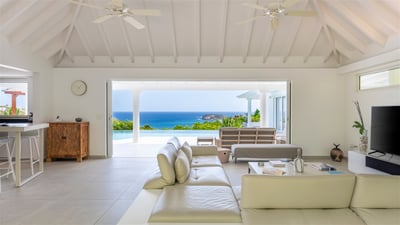 Luxury Villa Photo #20