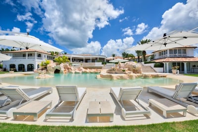 Les Terres Basses,Sandyline