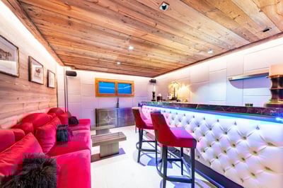Luxury Villa Photo #21