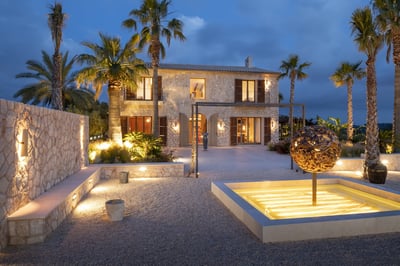 Luxury Villa Photo #5
