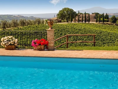 Luxury Villa Photo #2