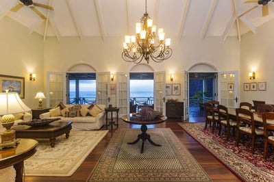 Luxury Villa Photo #8