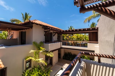 Luxury Villa Photo #41