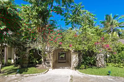 Luxury Villa Photo #11