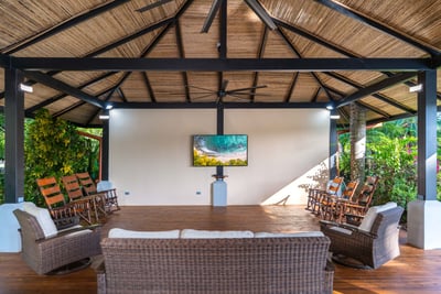 Luxury Villa Photo #8