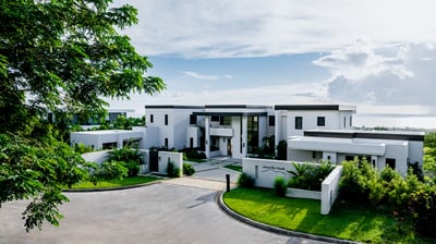 Luxury Villa Photo #33