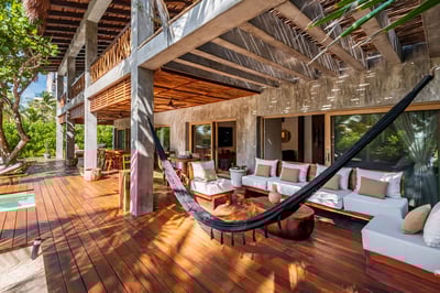 Luxury Villa Photo #11