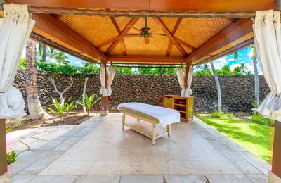 Luxury Villa Photo #27