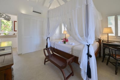 Luxury Villa Photo #19