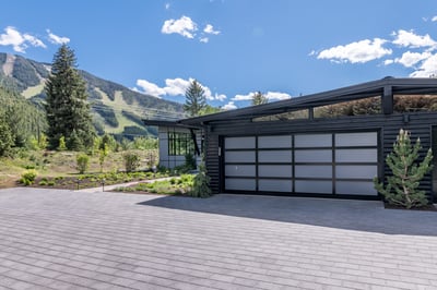 Luxury Villa Photo #40