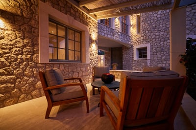 Luxury Villa Photo #9